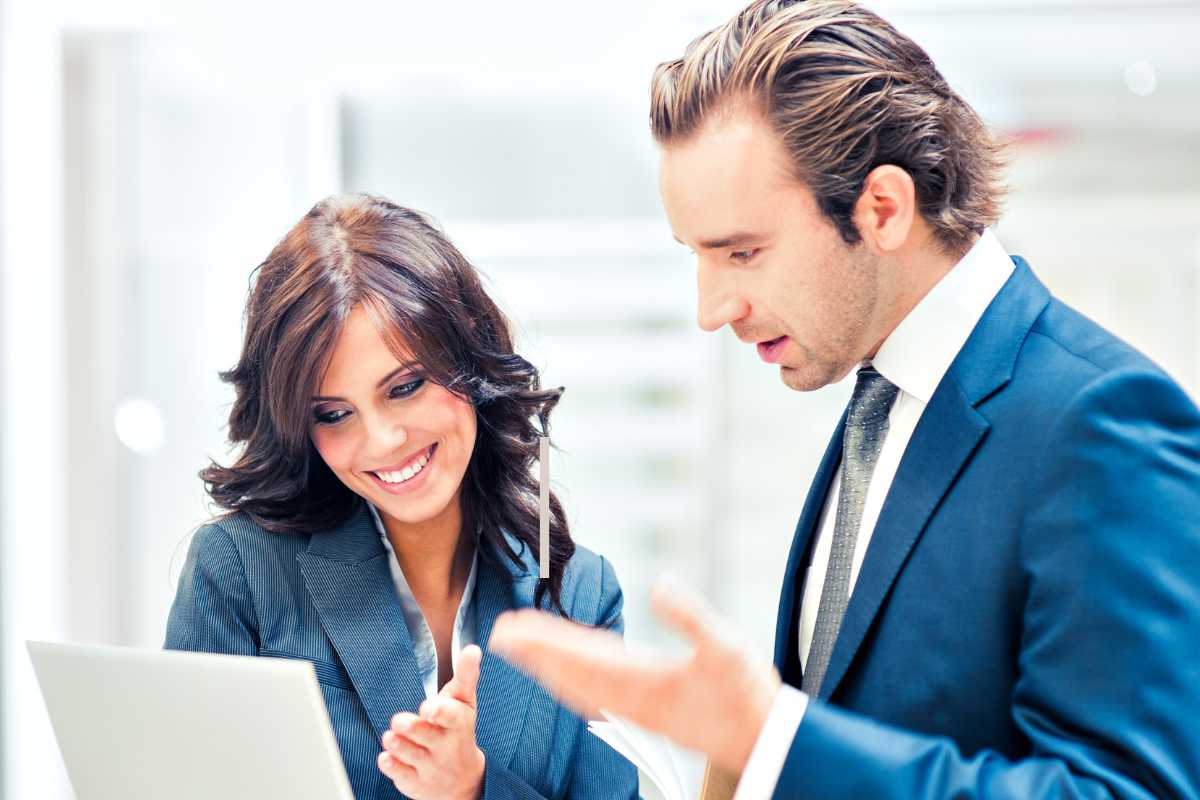 Abrindo um negócio? Confira o passo a passo para começar sua empresa com segurança